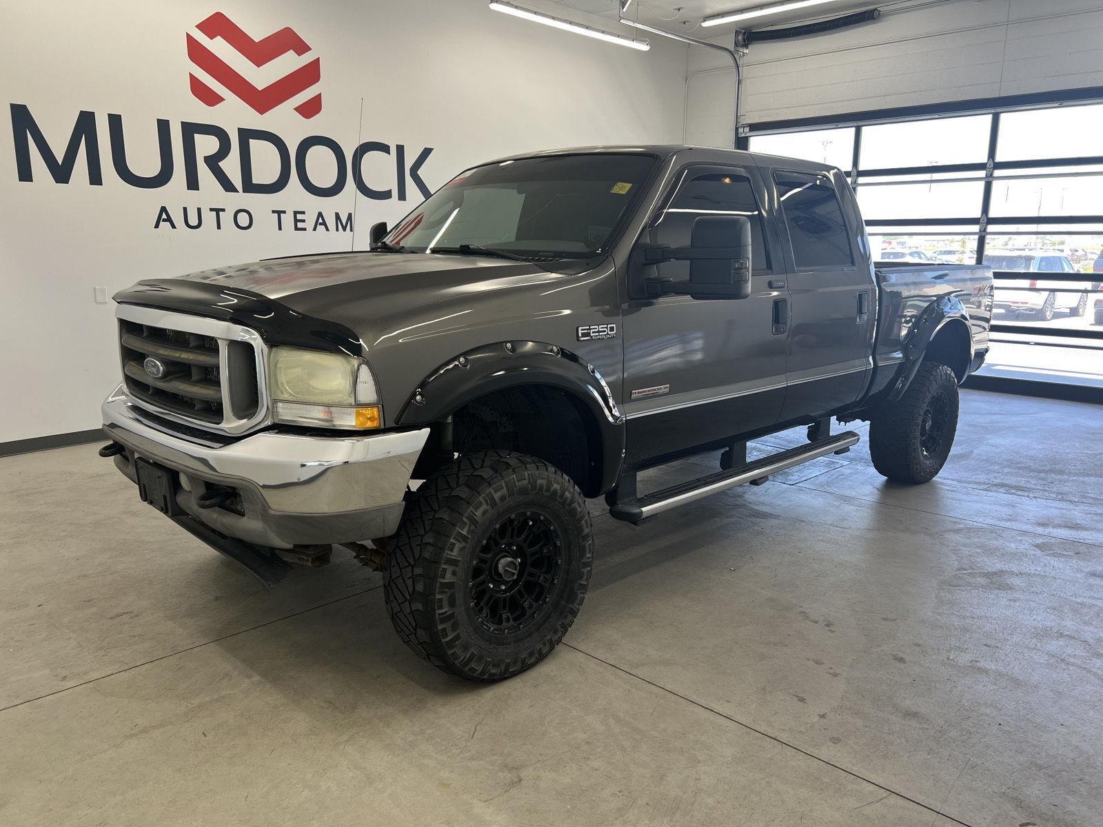 Used 2004 Gray Ford XL image 6