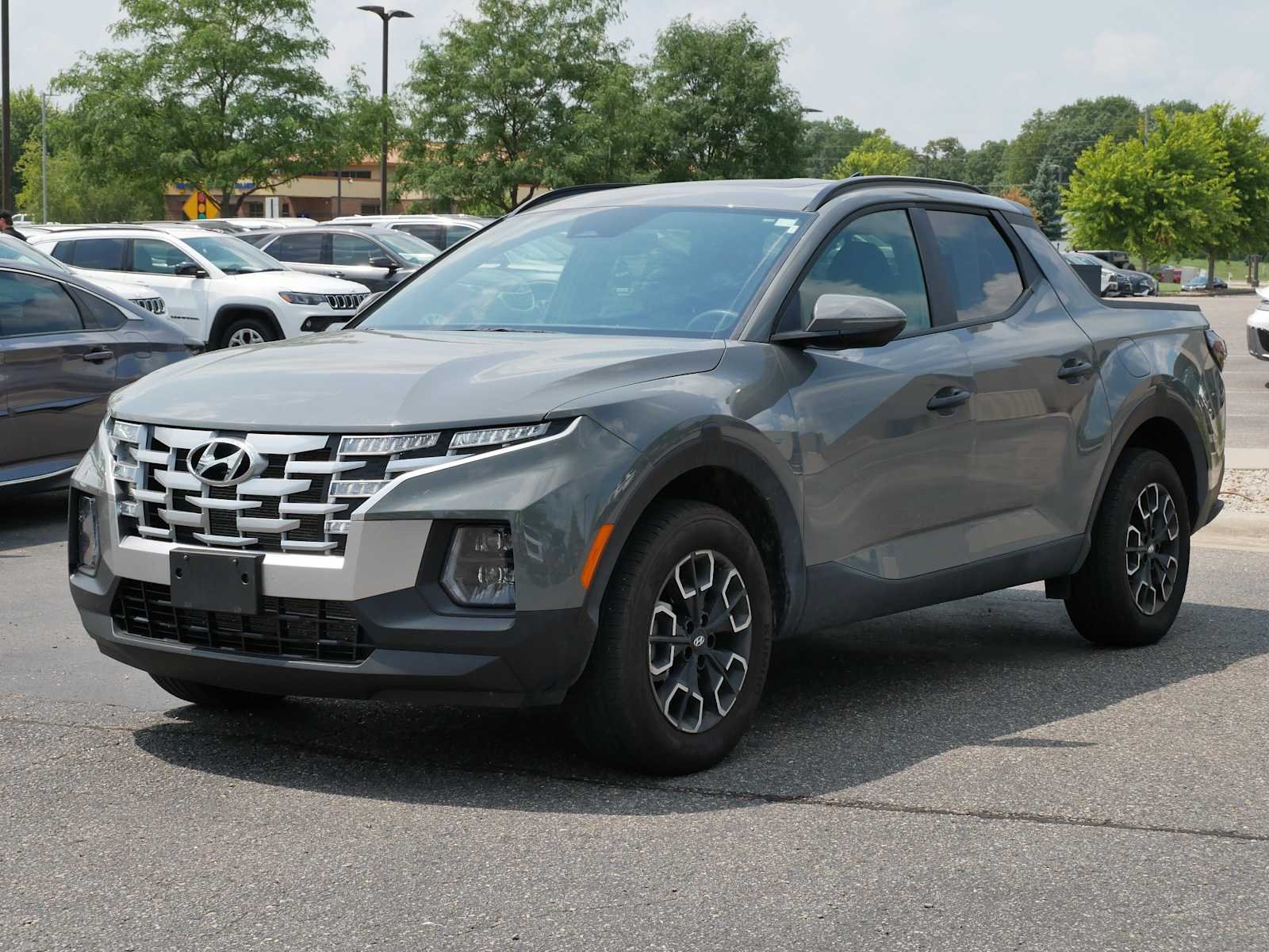 Certified 2024 Hyundai Santa Cruz SEL with VIN 5NTJCDDE6RH115678 for sale in Mankato, Minnesota