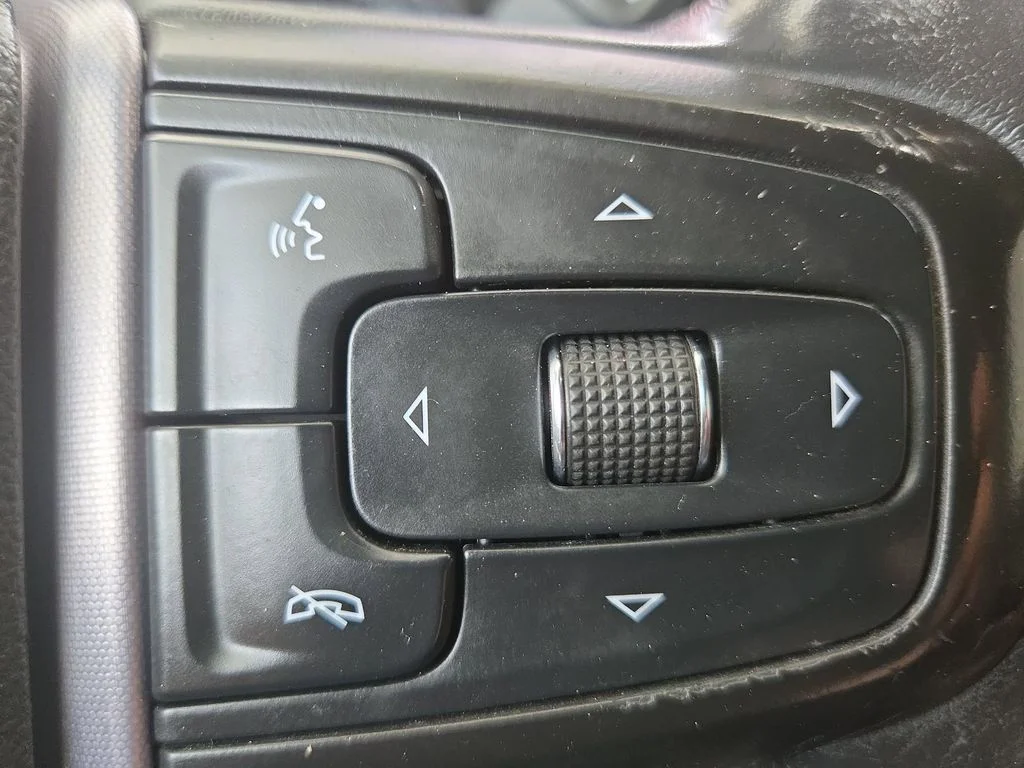 Used 2021 White GMC Elevation image 50
