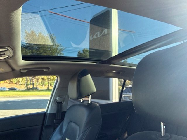 Certified Used 2017 White Kia SX image 13