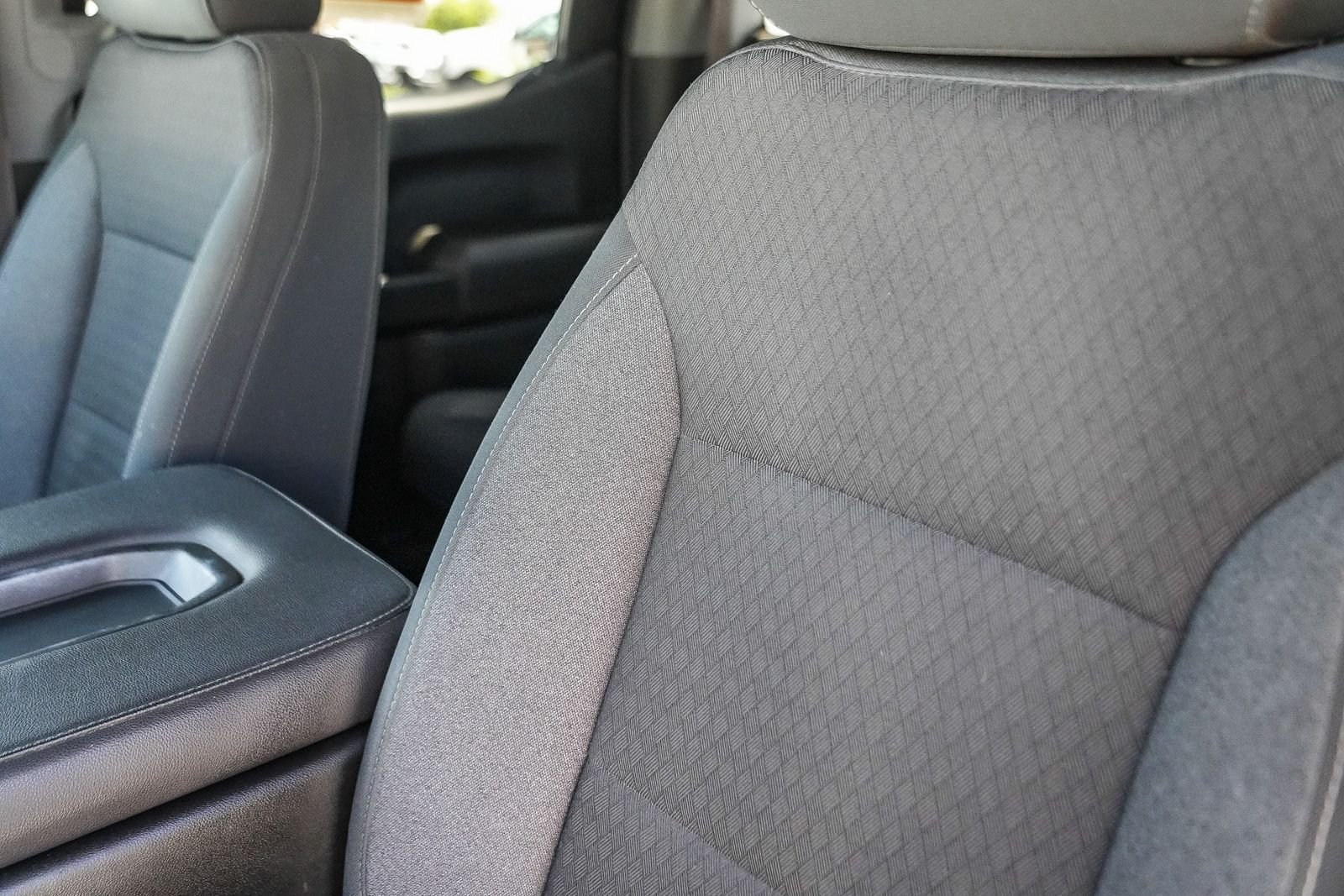 Used 2021 Gray Chevrolet LT image 24