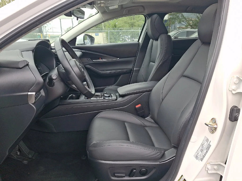 Used 2026 White Mazda 2.5 S Preferred image 13