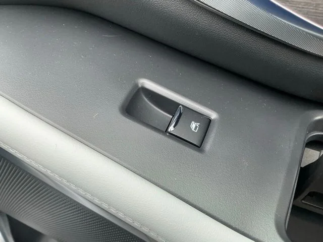 New 2026 Space Silver Metallic Ford MAX Platinum® image 35