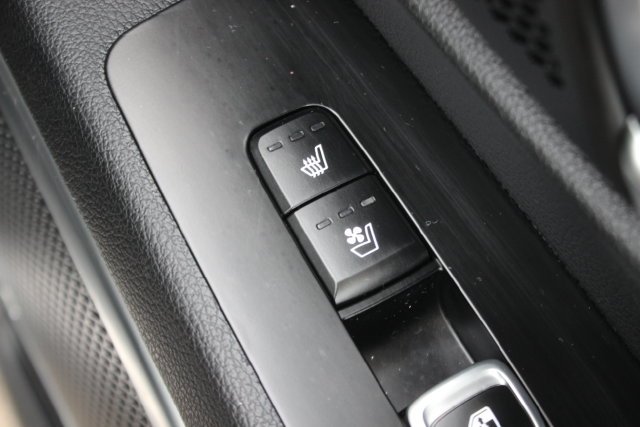 Used 2021 Gray Kia SX image 36