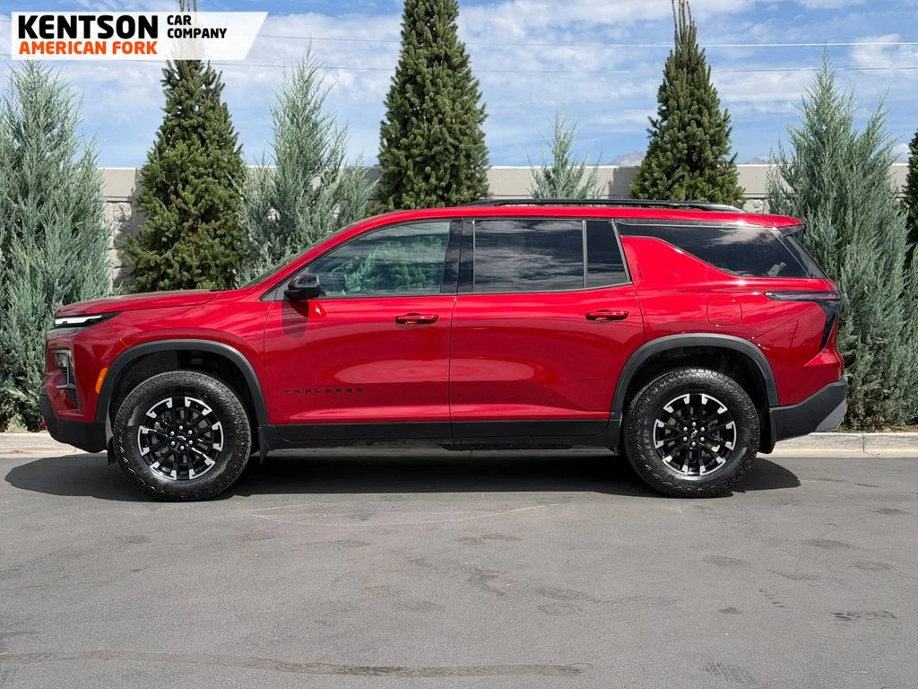 Used 2025 Red Chevrolet Z71 image 4