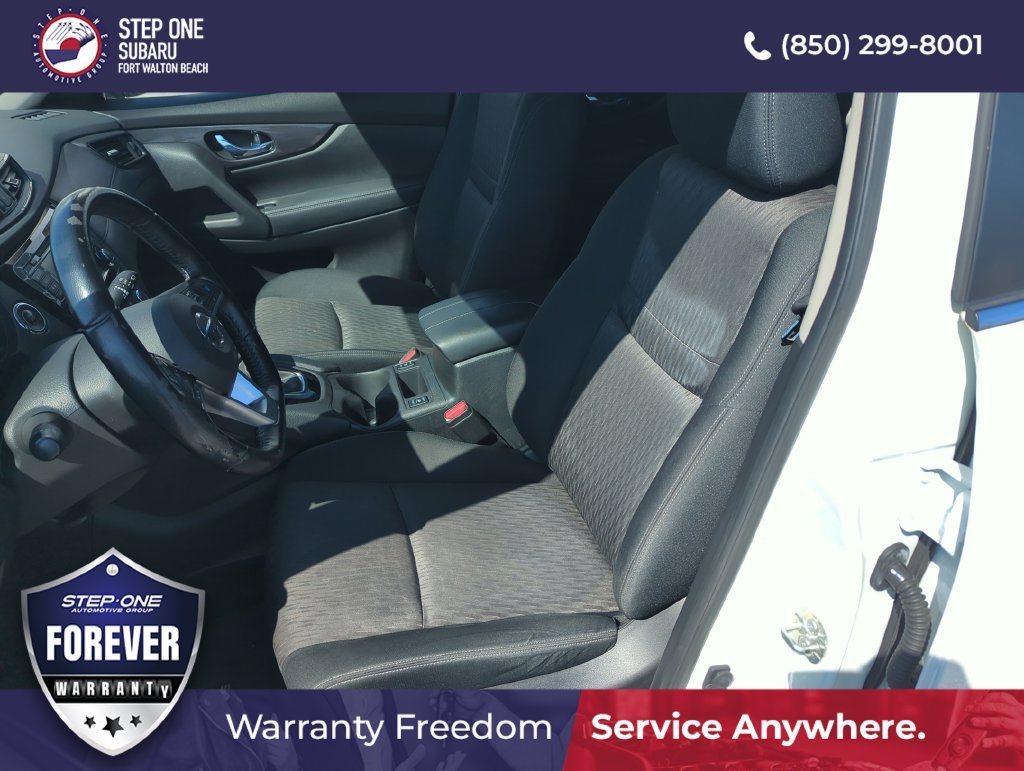 Used 2020 White Nissan SV image 12