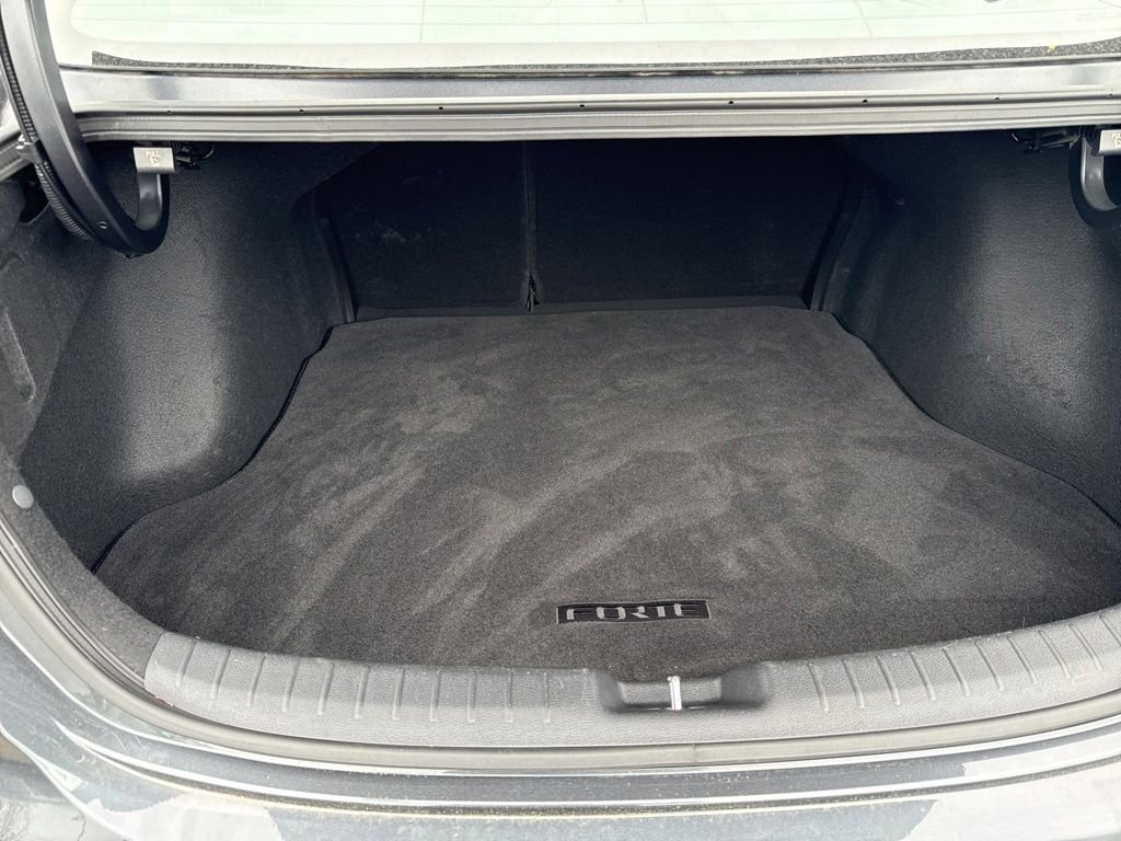 Certified Used 2023 Gray Kia LXS image 16