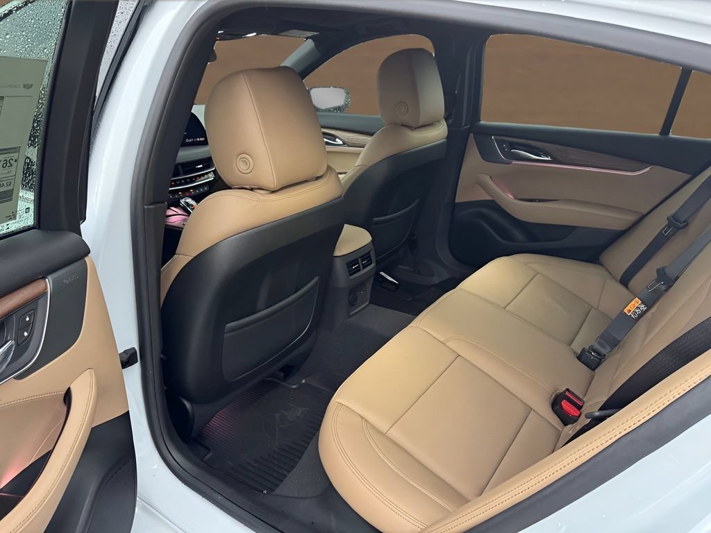 New 2026 Vibrant White Tricoat Cadillac Premium Luxury image 17