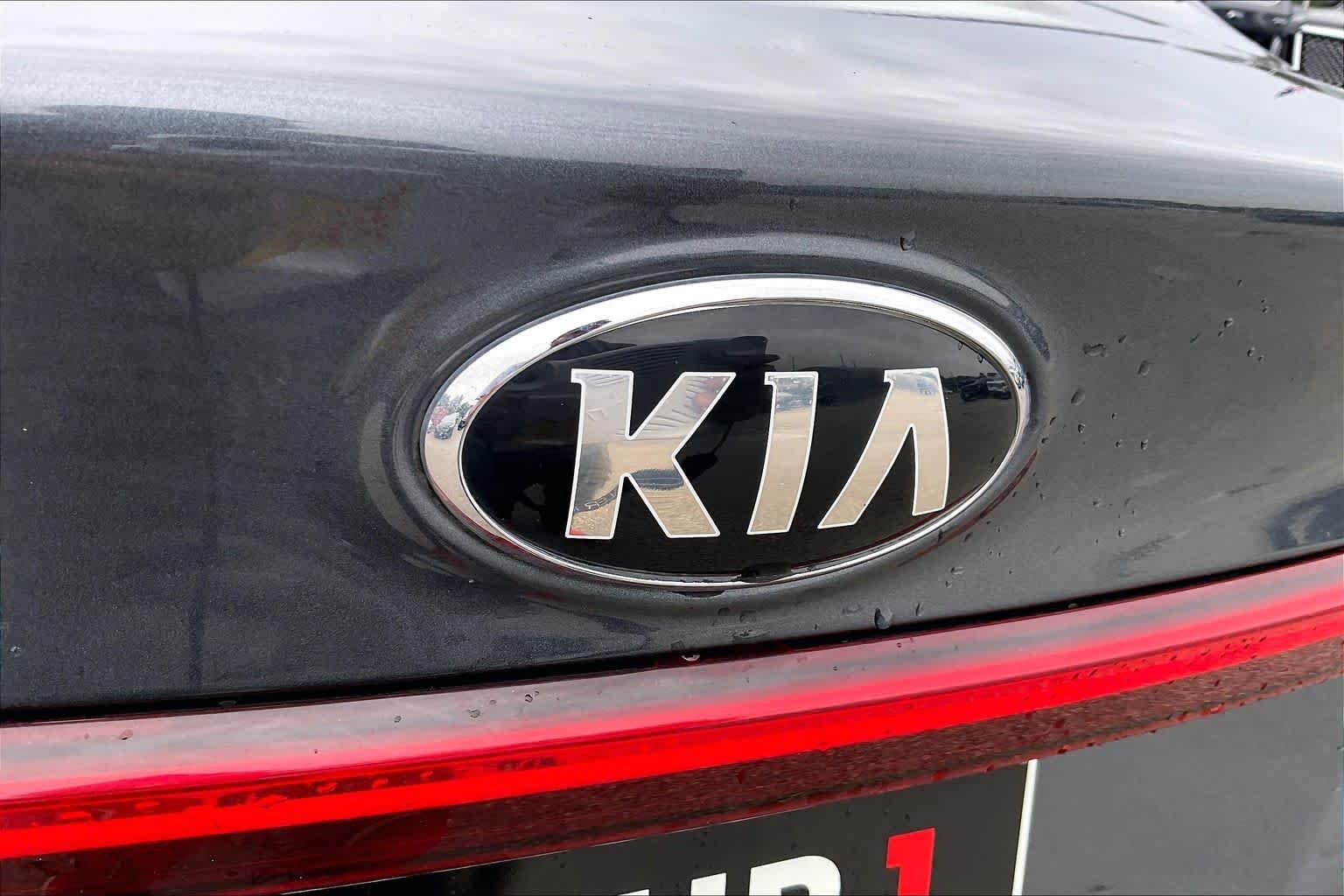 Used 2021 Gray Kia LXS image 59