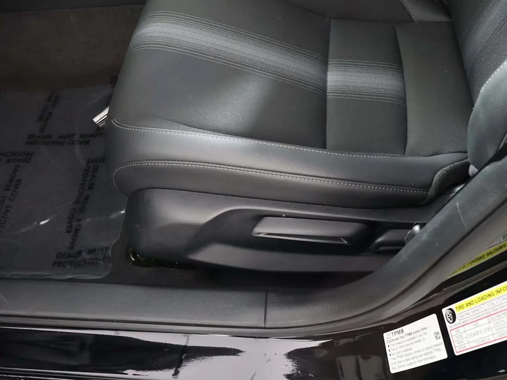 2026 Honda Civic Sport - Photo 28