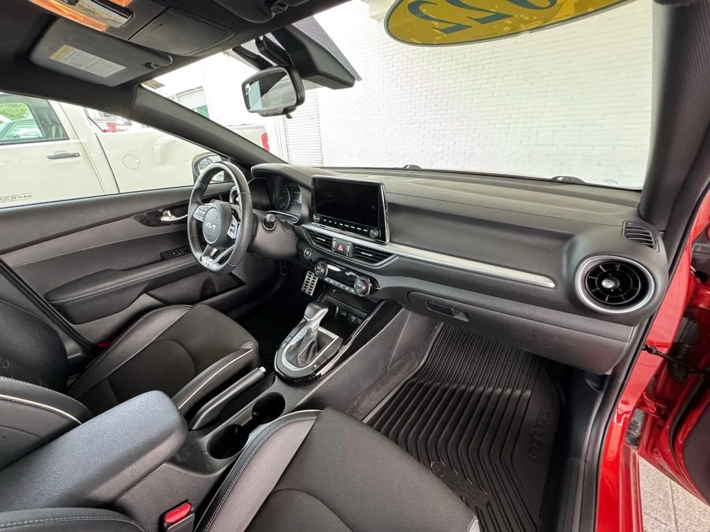 Used 2022 Red Kia GT-Line image 16
