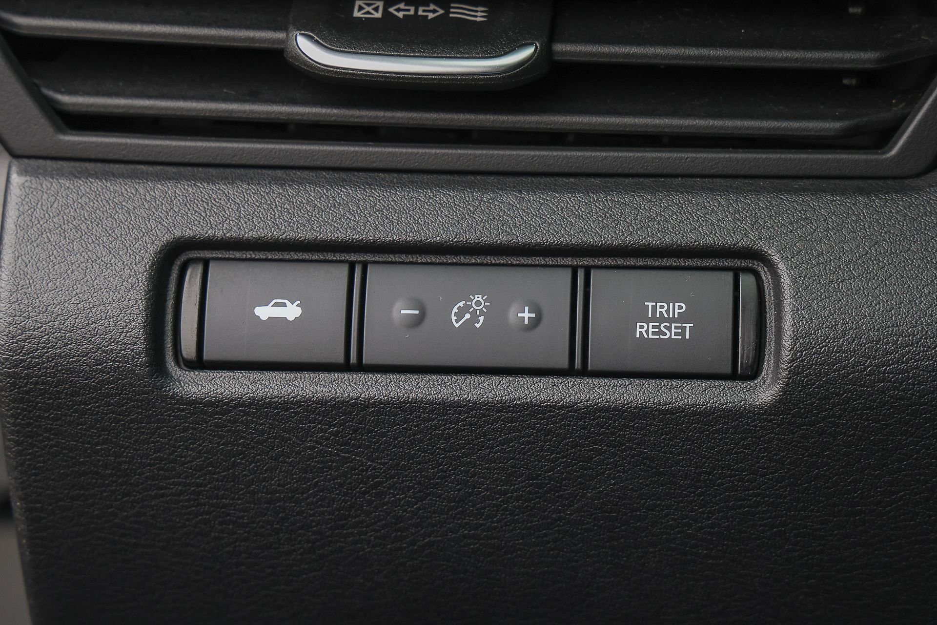 Used 2020 Gray Nissan 2.5 S image 24