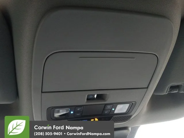 New 2026 Carbonized Gray Metallic Ford XLT image 22