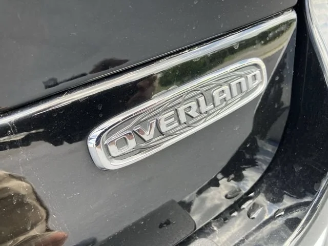 Used 2023 Black Jeep Overland 4x4 image 32