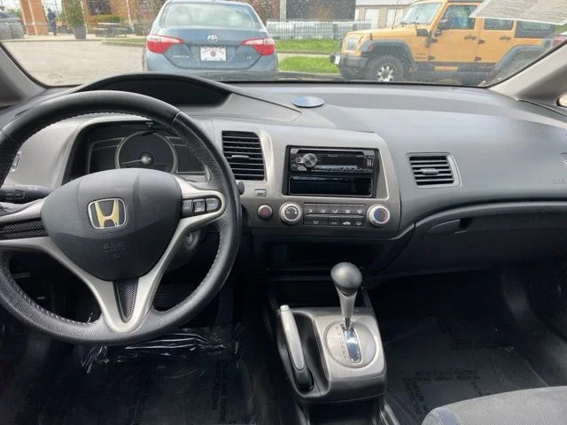 Used 2011 Red Honda LX-S image 7