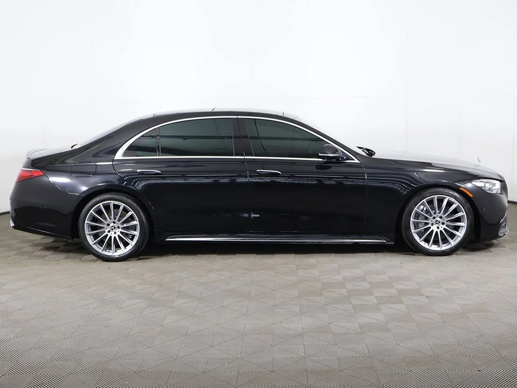 Used 2021 Black Mercedes-Benz S 580 image 21