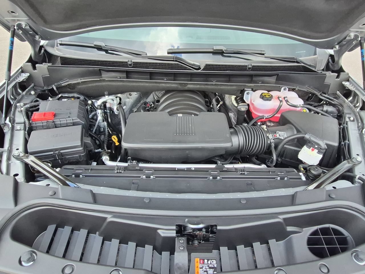 2026 GMC Yukon Denali - Photo 29