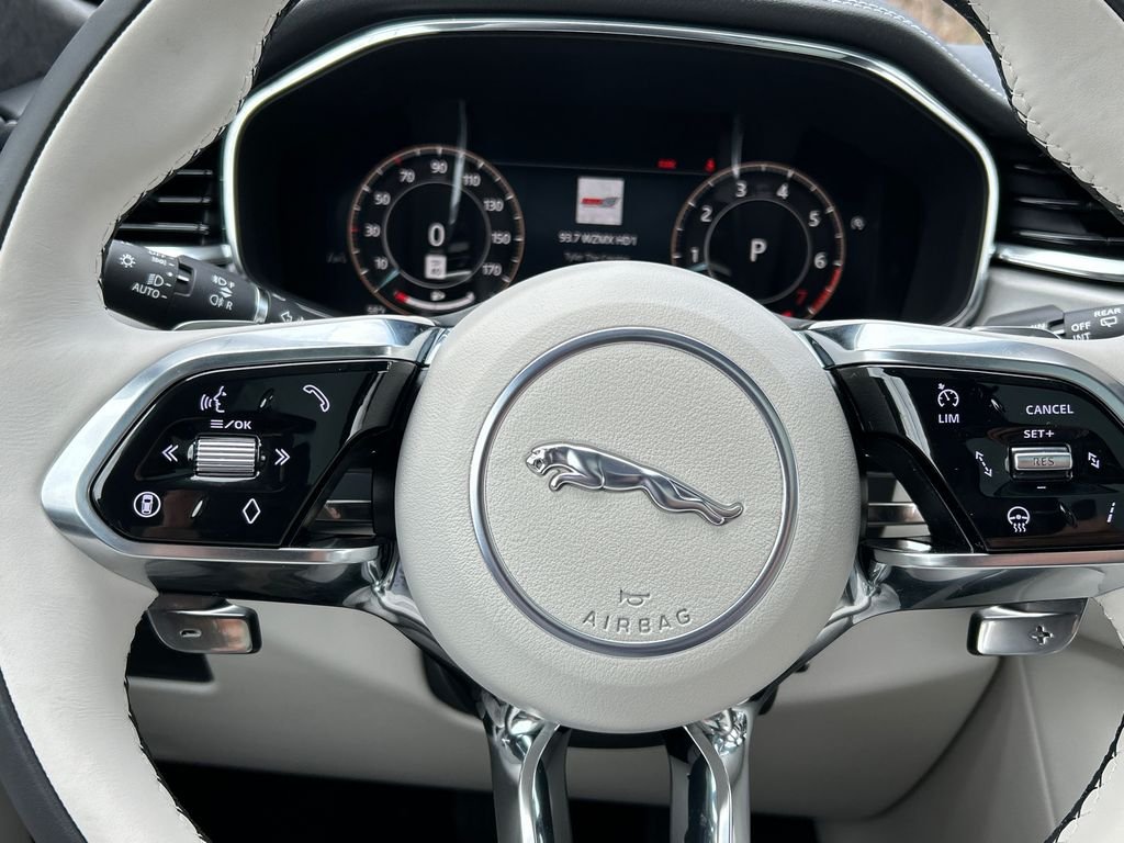 2026 Jaguar F-Pace R-Dynamic S - Photo 12