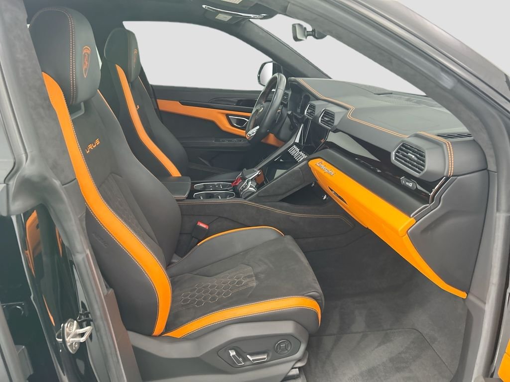 Used 2023 Nero Noctis Metallic Lamborghini S image 19