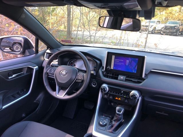 Used 2023 Silver Toyota SE image 12