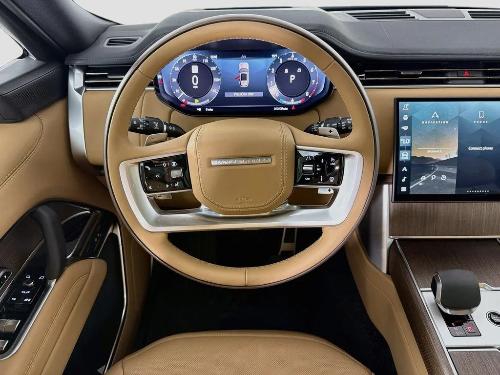 New 2026 Fuji White Land Rover SE image 24