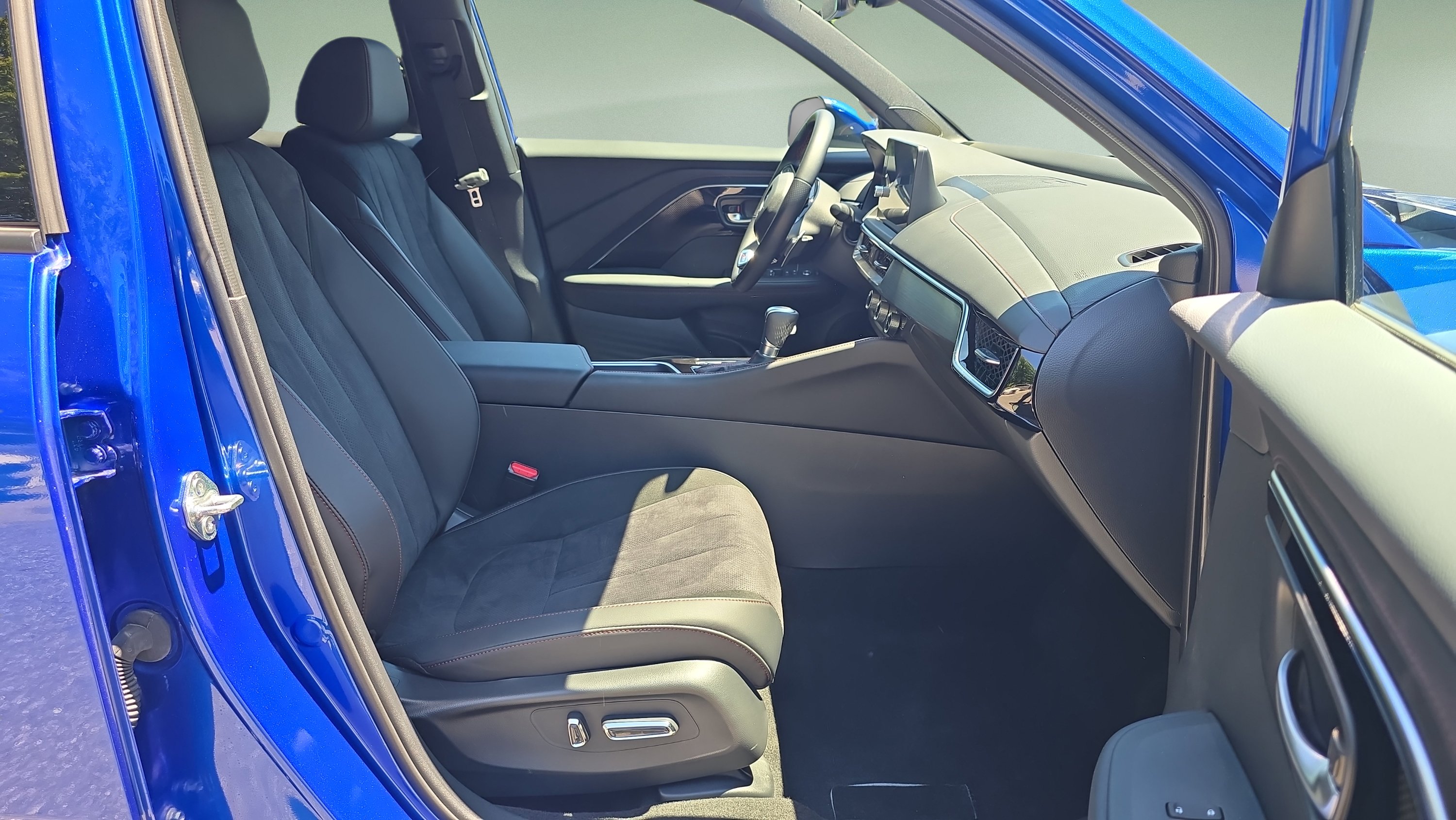Certified Used 2025 Adriatic Sea Blue Acura AWD w/A-Spec Package image 10