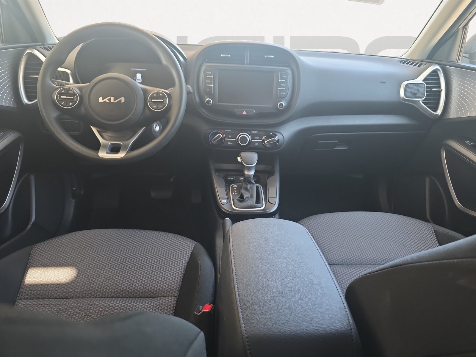 Certified Used 2025 Steel Gray Kia LX image 2