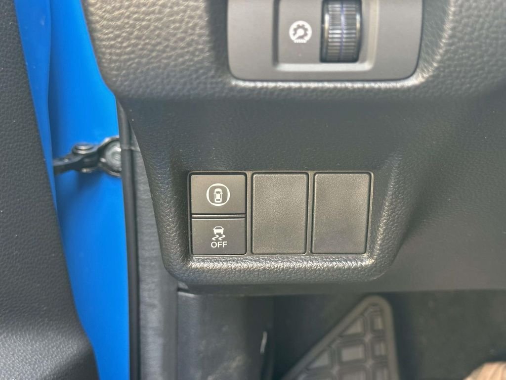Used 2023  Honda Sport image 32
