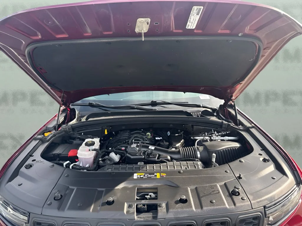 Used 2025 Red Jeep Limited image 32