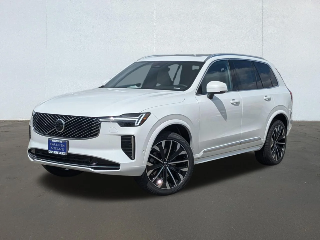 2026 Volvo XC90 B6 Plus Bright 7-Seater 4WD's photo
