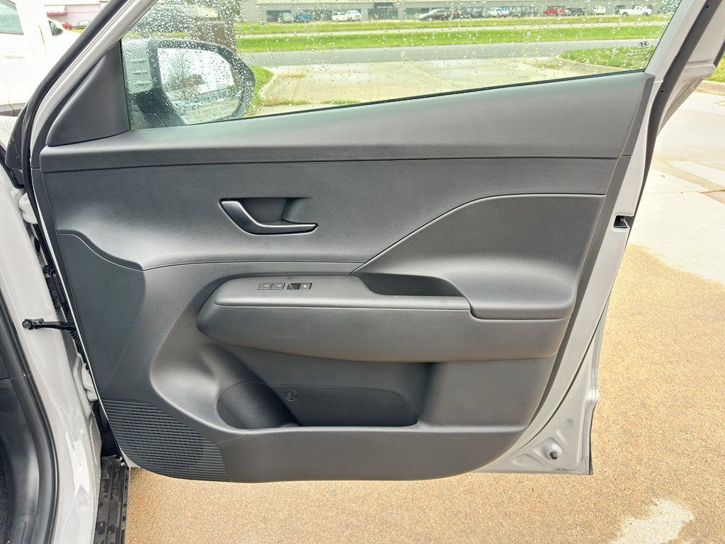 Used 2025 Cyber Gray Metallic Hyundai SEL Convenience image 28