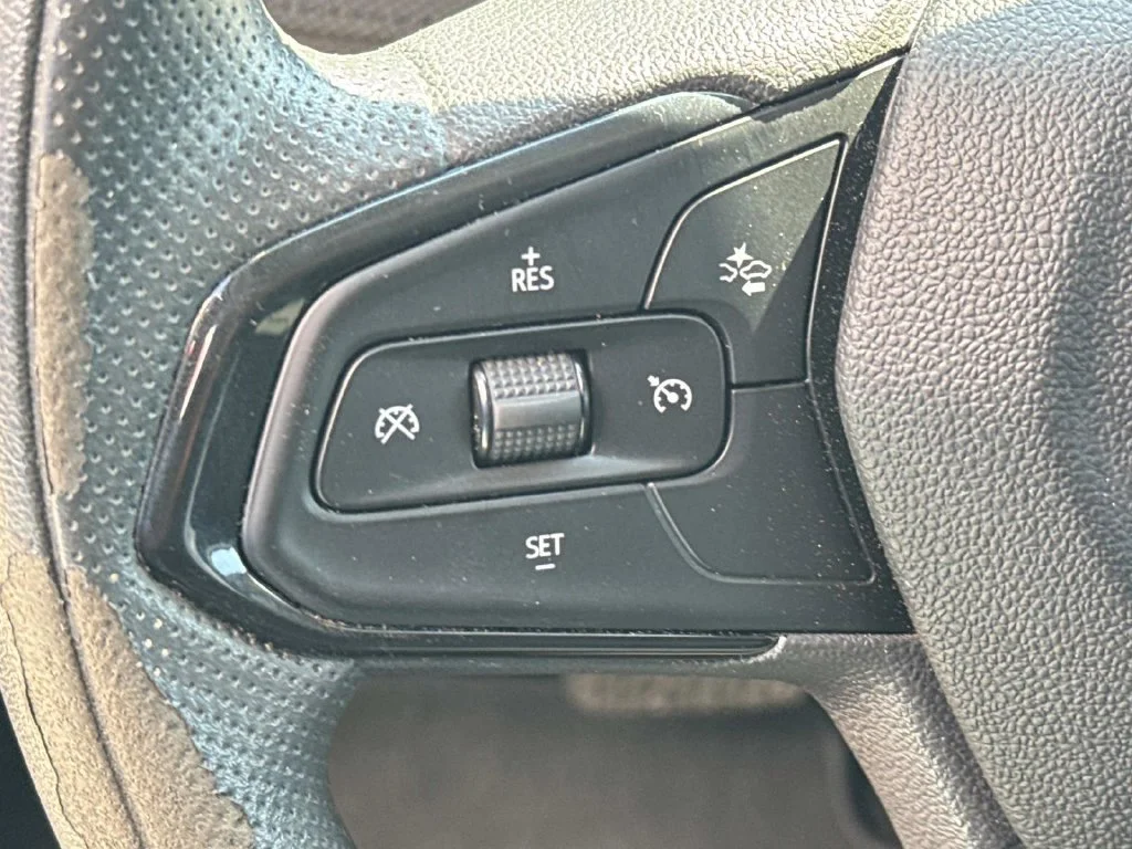 Used 2025 Black Chevrolet LT image 32