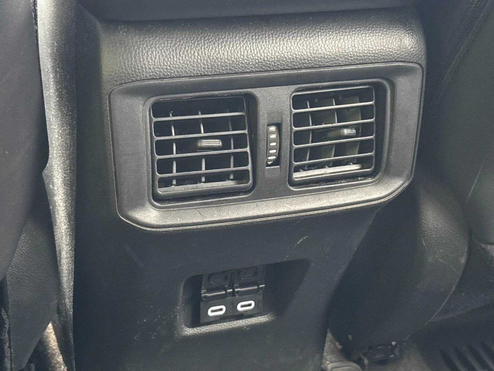 Used 2023 Wind Chill Pearl Toyota XLE Premium image 32