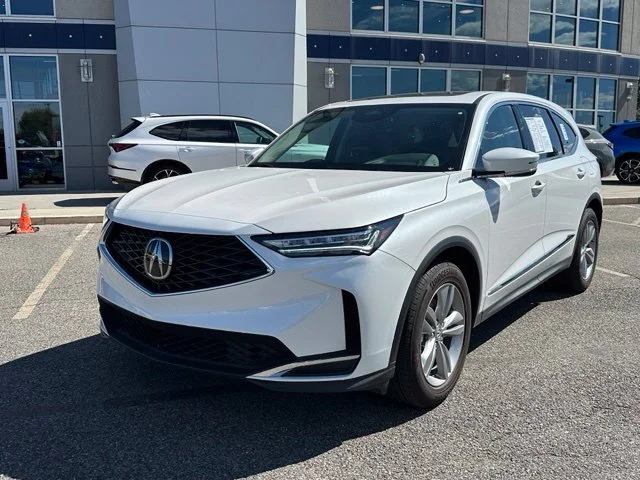 Certified Used 2025 Platinum White Pearl Acura Base image 2