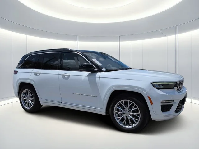 2024 Jeep Grand Cherokee Summit