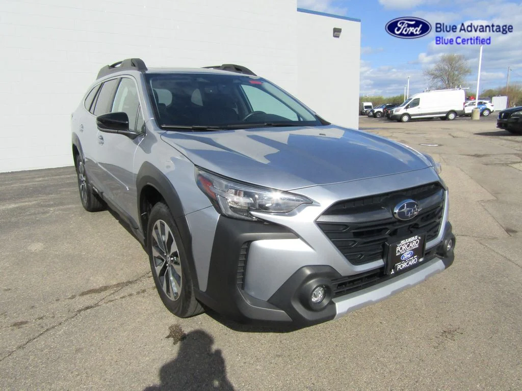 Certified Used 2025 Ice Silver Metallic Subaru Limited image 10