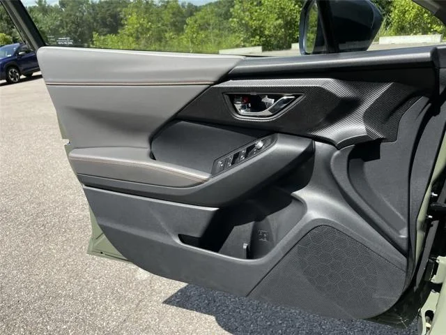 New 2026 ALPINE GREEN Subaru Limited image 25