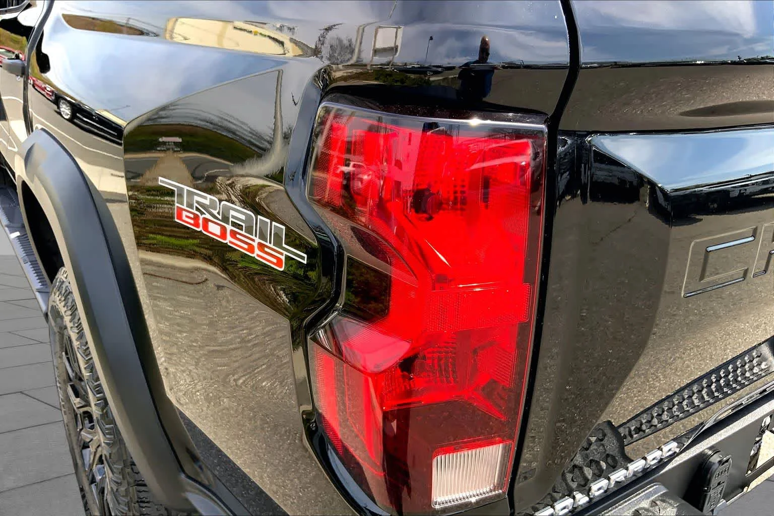 Used 2023 Black Chevrolet 4WD Trail Boss image 27