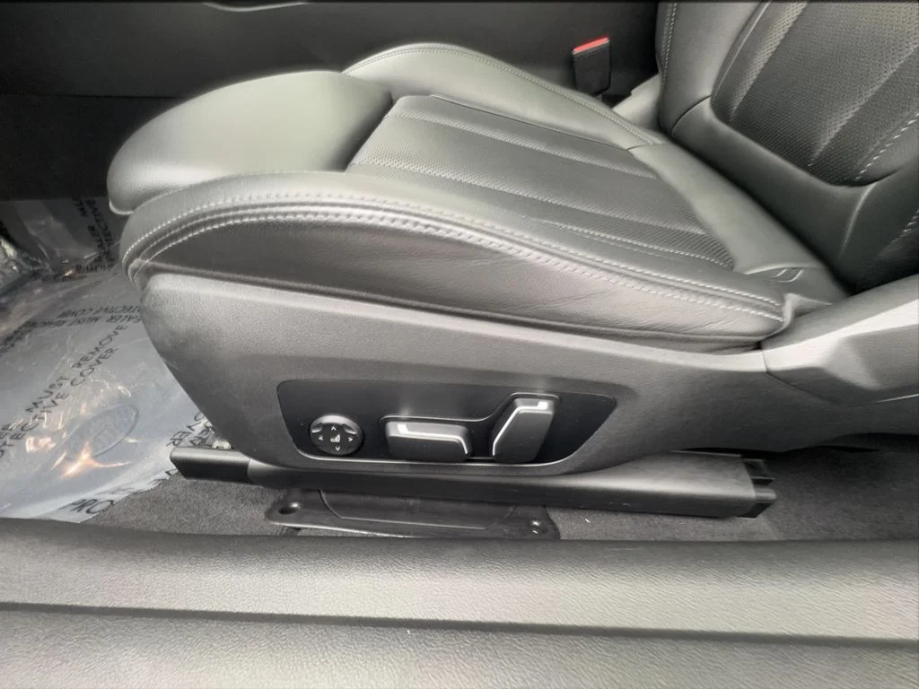 Used 2025 Black BMW 430i image 23