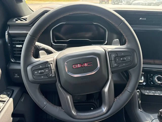 Used 2025 Summit White GMC AT4 image 18