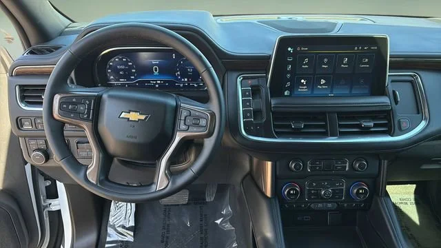 Used 2024 Summit White Chevrolet High Country image 9