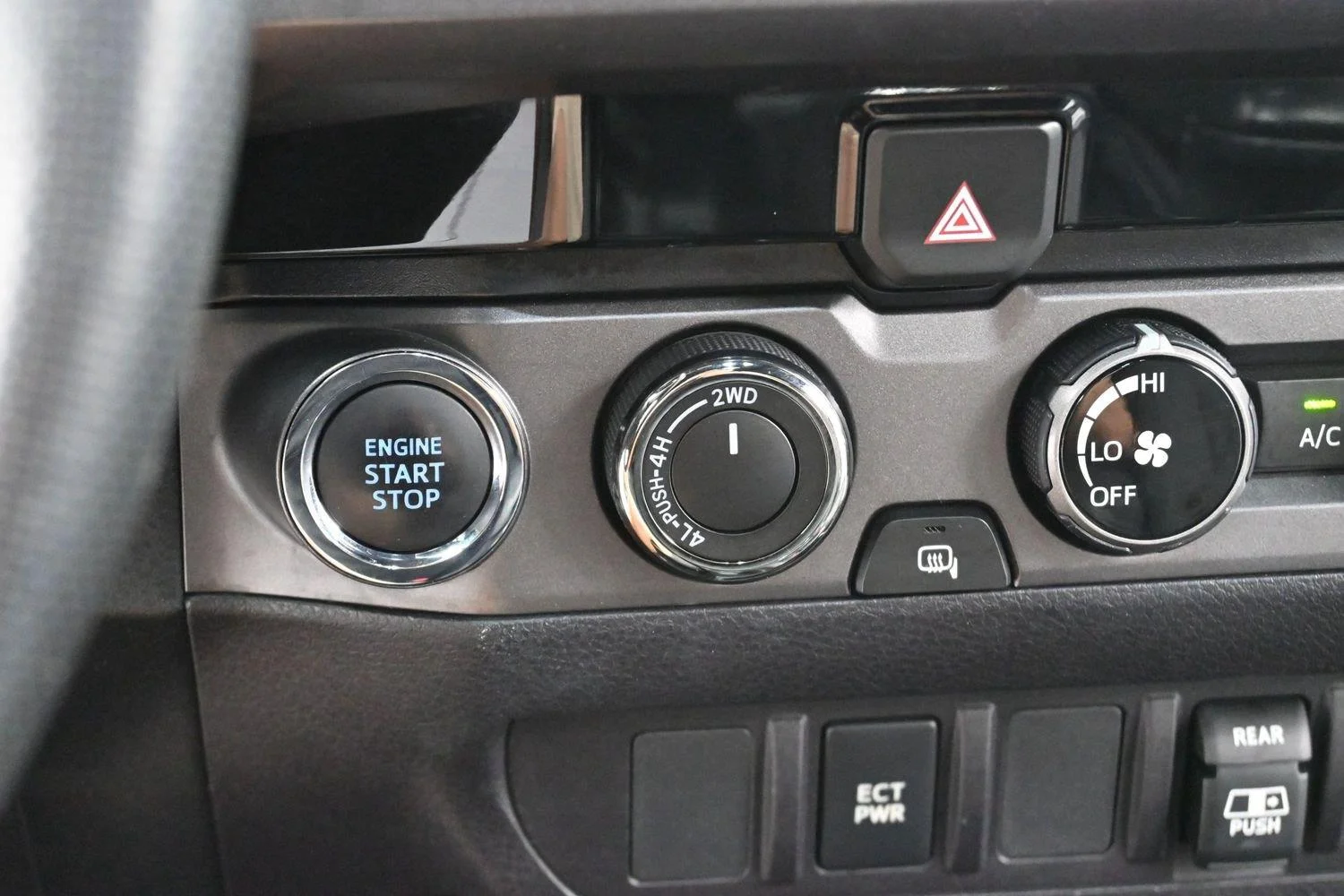 Used 2018 Super White Toyota TRD Off Road image 24