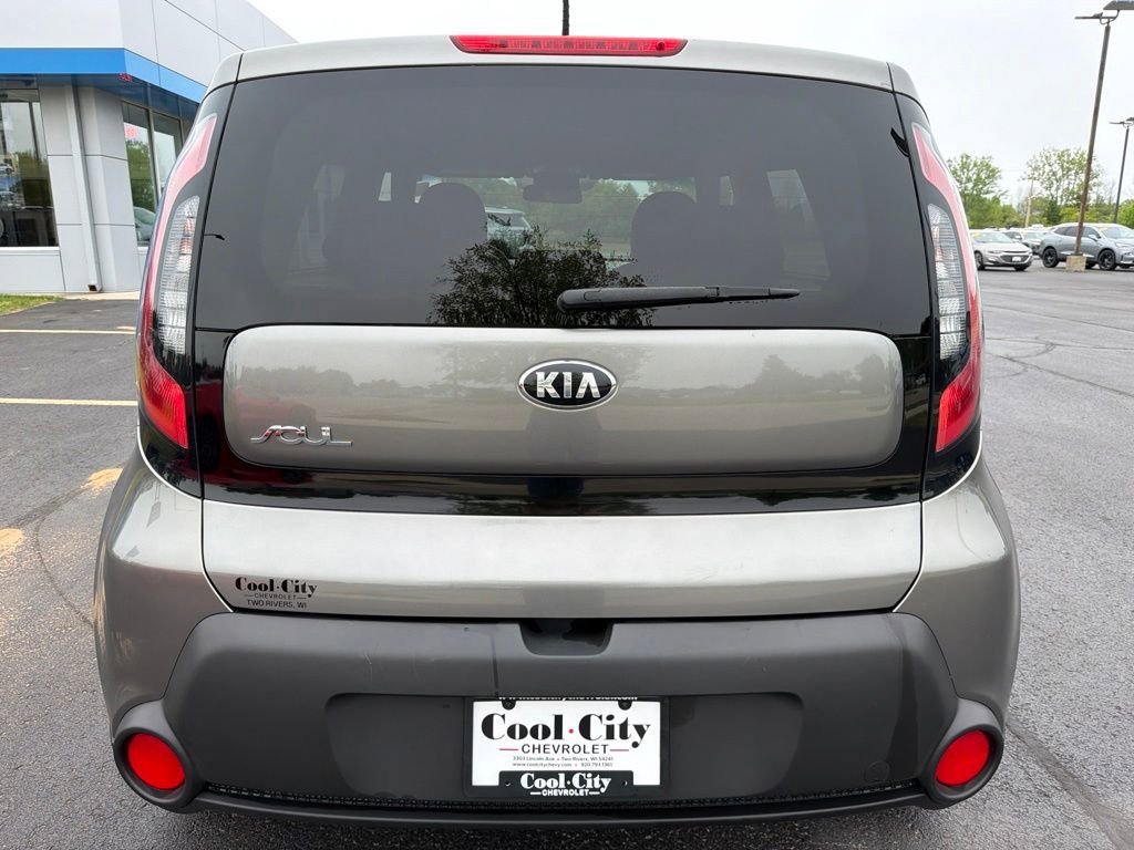 Used 2014 Gray Kia + image 8