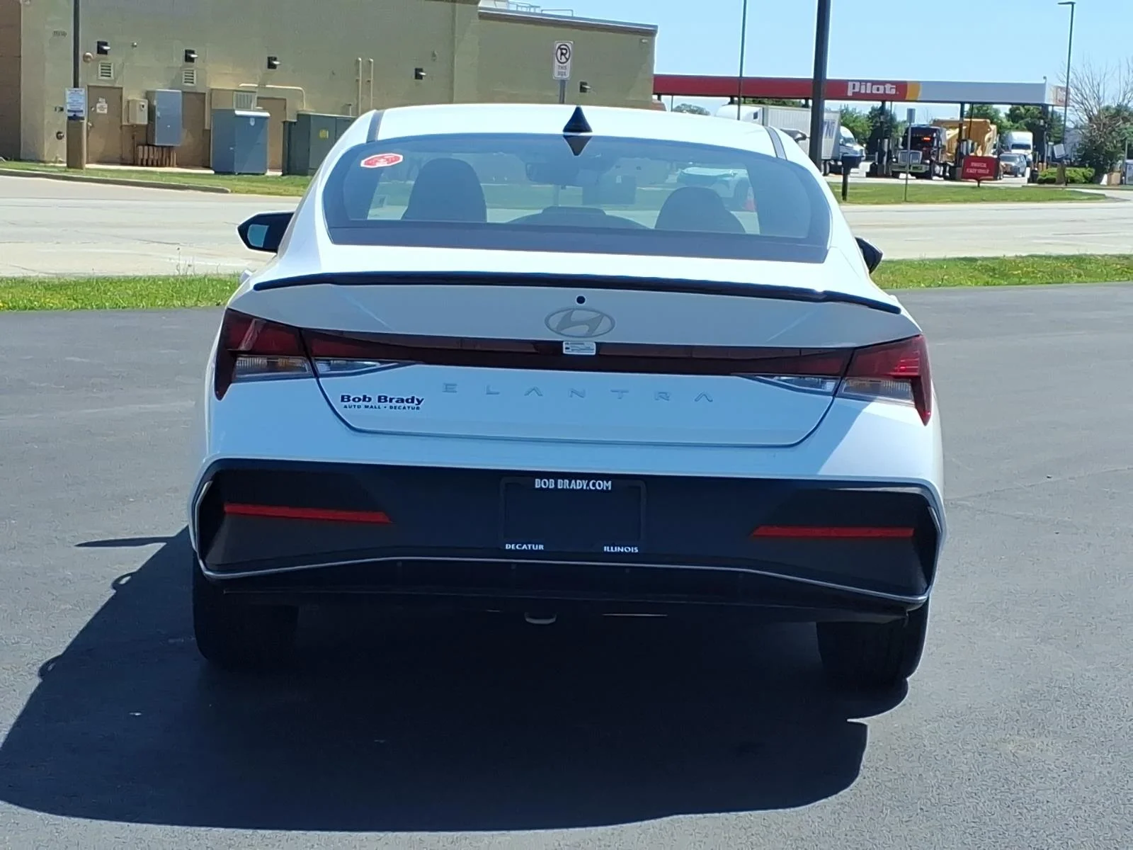 Used 2025 Serenity White Pearl Hyundai SEL Sport image 12