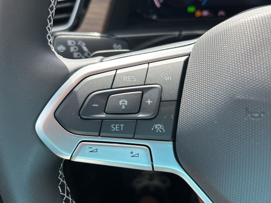 New 2026 Gray Volkswagen 2.0T SE w/Technology image 28