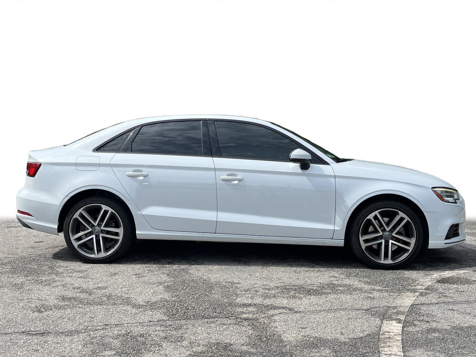 Used 2020 Glacier White Audi Premium image 27