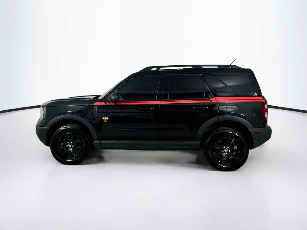 Used 2025 Black Ford Badlands image 4
