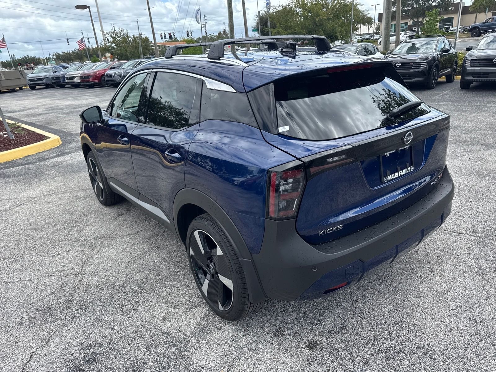 New 2026 Nissan Kicks SR 4D Sport Utility