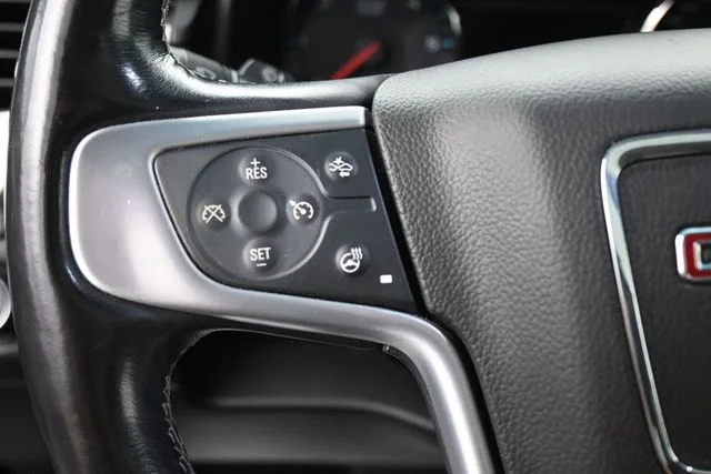 Used 2020 Black GMC SLT image 38
