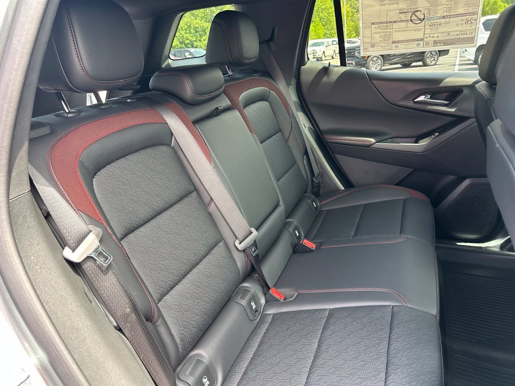 2027 Chevrolet Equinox RS - Photo 43